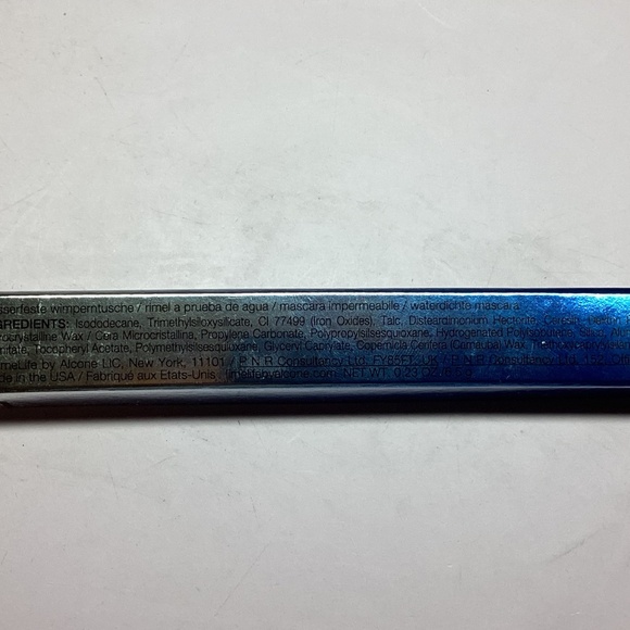 Limelife By Alcone Making Waves Black Waterproof Mascara 8g - Picture 4 of 4